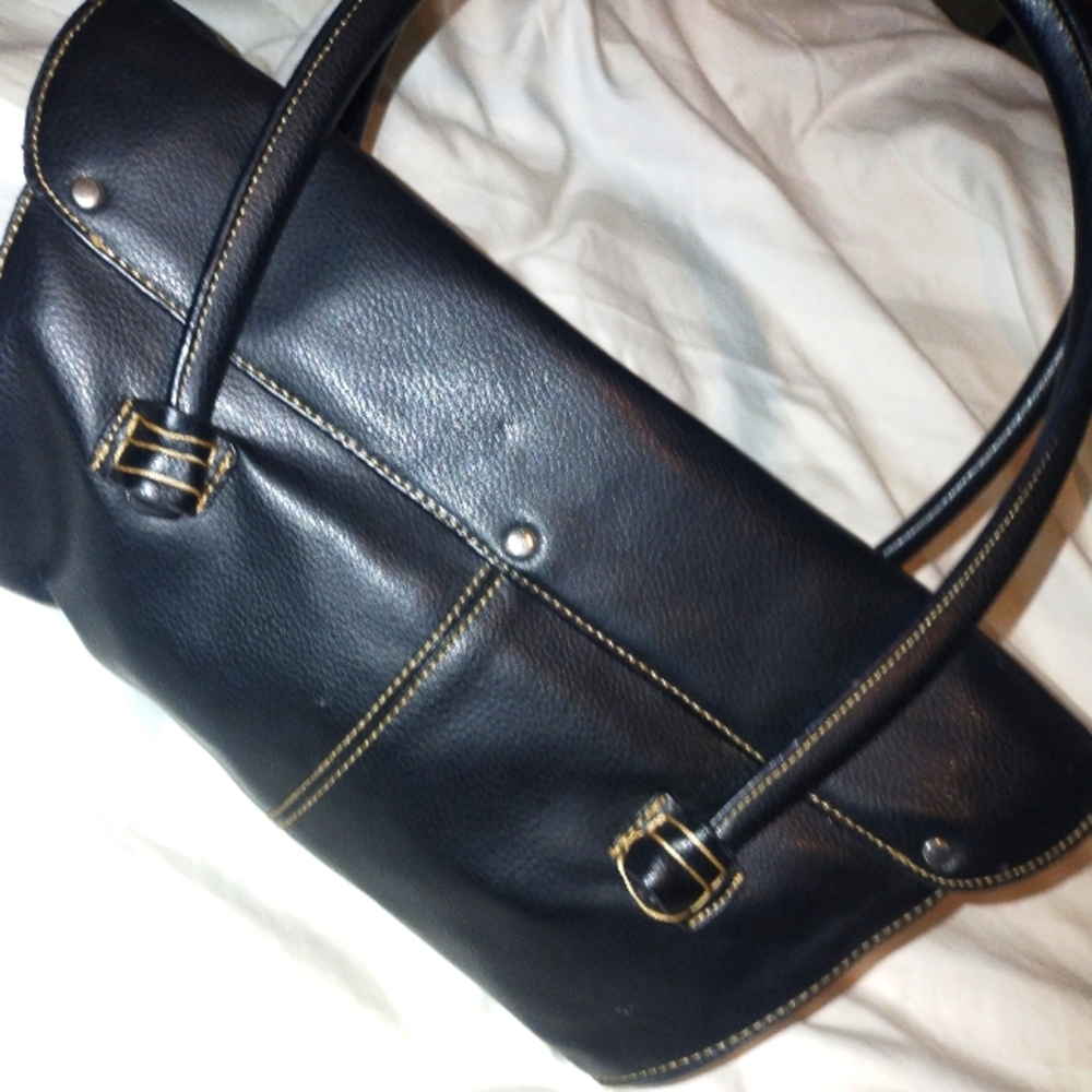 Black purse